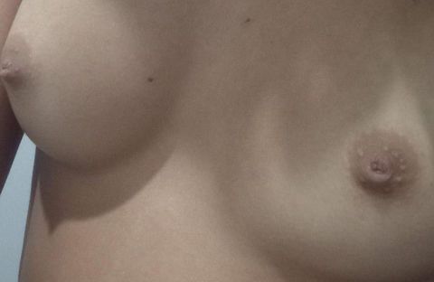 oii sou bem safadinha, vou te satisfazer como vc preferir,não tenho frescura faço oral e anal também,vem marcar seu horário!😏