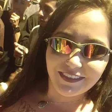 Morena boqueteira 390899