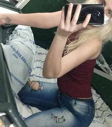 Trabalho somente com video chamada. Michele. 115221