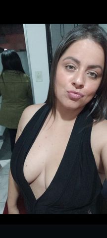 Chama no WhatsApp.
Vamos Brincar amor ?
O que vc deseja ?
Te faço aquela massagem gostosa antes de cair de boca .