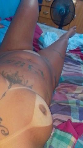 Morena x tatuadaa fode gostoso sou mó gente boa 😋