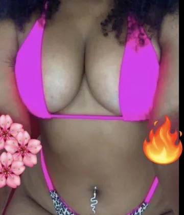 Me chamo Juliana sou acompanhante especializada no oral guloso. faço massagem aumenta e engrossa seu pênis, melhora sua erecao e retarda sua ejaculação. A sessão com duração ate 20 minutos  R$100 reais , alguns clientes durante a sessão ejaculam mais de 2x, muito prazerosa, vc vai adorar.....atendo sozinha, total sigilo!! me mande msg e reserve seu horário.