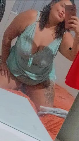 Olá amor? Me chamo tchuca sou novata no ramo porem profissional! Tenho oral bem molhadinho! Os clientes que contrataram gostaram ! Te garanto gozar bem gostoso me chama tira suas dúvidas! 