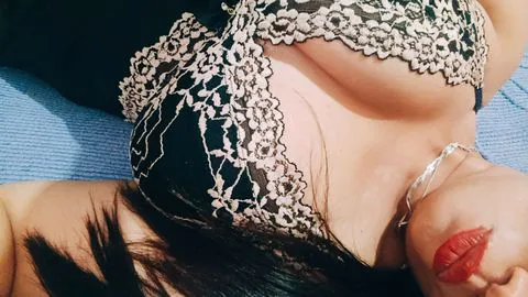 Yasmim lins 386635