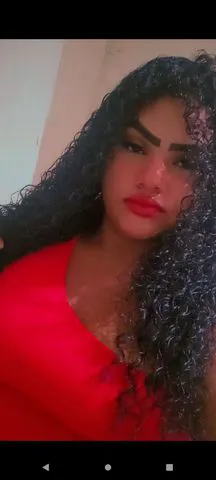 Morena cacheada  387565