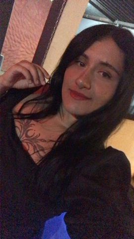 Estou atendendo no meu local! Sou bem carinhosa e safada,tenho bumbum durinho e seios 