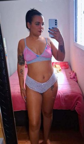 Morena folgosa 🔥 
Nova na cidade poucos dias disponível não perca tempo venha ter momentos inesquecível ao lado dessa morena insaciável 🫣🫣🫣🔥🔥
