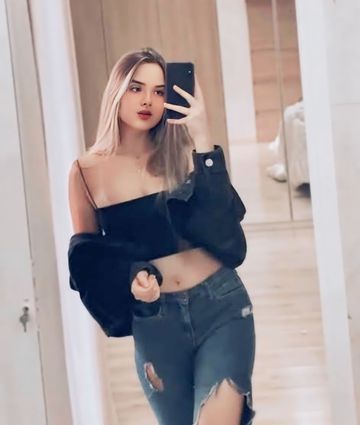 Mel. Bonequinha de Luxo.  243864