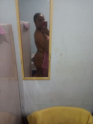 Morena mulata pronta preparada i querendo🔥