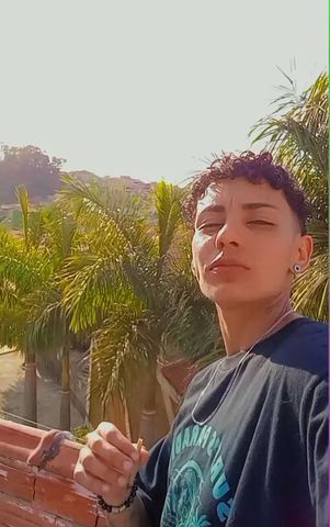 Sedutora Escaldante: Descubra meu mundo apaixonante e entre em um universo de prazeres inimagináveis. Prepare-se para uma experiência ardente e sensual. Seja bem-vindo ao meu playground privado!