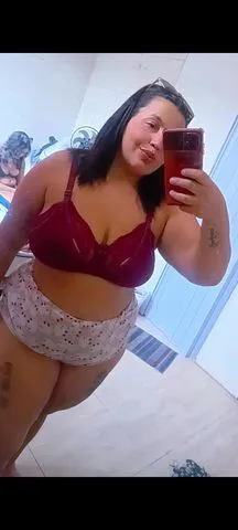 Olá amor tudo bem ? 
Sou novata no ramo mais garanto te fazer gozar gostoso.. tenho peito grande e bunda enorme me chama pra marca amor oral faço gostoso novata 