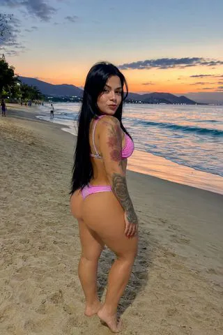 Você pode me chamar de Bruninha, tenho 19 anos, sou morena, de cabelos longos, gata baixinha, rabuda, do corpão de cavala. Estou sempre muito cheirosa e sou linda.

No meu atendimento, faço aquele sexo oral babadinho e sexo bem delicioso e maravilhoso. Garanto que vai ficar gravado na sua memória, te deixando com vontade de voltar para mais. Estou com promoção, vem gozar gostoso, amor😈

*80$ 15 minutos*
*100$ meia hora*
*200$ a hora*

* *A domicílio 250+Uber amor ❤️😍*


Atendo sozinha em um local discreto, limpo e perfumado, aqui na cidade de Carapicuíba, é a minha primeira vez na região. Se ficou interessado, agende e venha viver esse momento gostoso. Beijos.