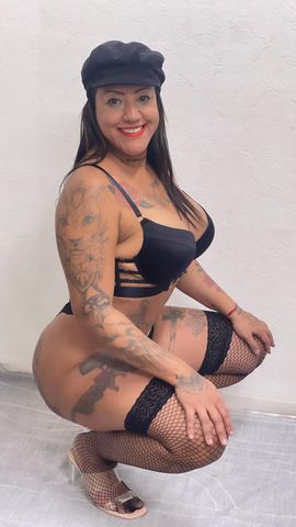 Grazi tatuada incrível beijo grego 241538