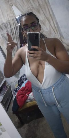 Oi pessoal, prazer me chamo Morgana 😄, sou de são Mateus zona leste. 
Estou com atendimento apenas massagem (tântrica e relaxante) , você 🫵 q sente muita dor , tem tensão no corpo e precisa relaxar e aliviar as dores , eu estou aqui pra de ajudar . Faço em qualquer pessoa homem , mulher etc.. por enquanto não tenho local , mais vou até você se precisar. Mais informações ou interesse só me chama aqui, estou a disposição 
