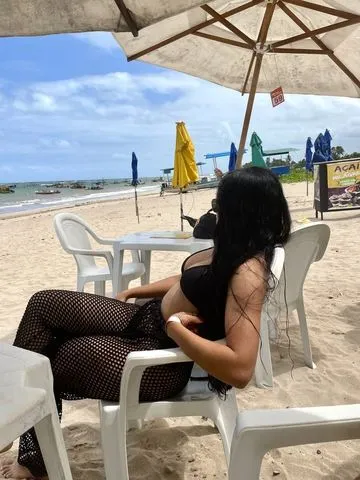 Lívia Valadares  395099