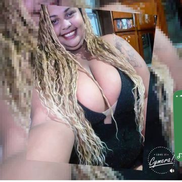 Sou uma morena bem safada ,bem dedicada na cama amo realizar fetches desejos e tudo que há de prazeroso. Adoro dar meu rabao bem bronzeado e fazer uma super garganta profunda uma delicia então entra em contato e vem me conhecer melhor ainda
