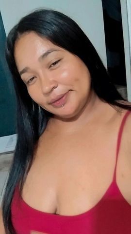 Adoro conversar em primeiro lugar trocar ideias beber ouvir música 🎶 
