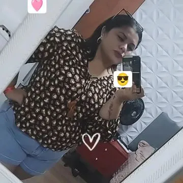 mulheres Manaus - AM loira 30 anos Olá, bem vindo ao meu perfil !
Me chamo Larissa, tenho 30 anos, pele clara , cabelos claros, sou baixinha  e gordinha.

Se você está em busca de alguém que possa te oferecer atenção, carinho, e ficar relaxado, talvez eu possa te ajudar . 
Para aqueles que não curtem o meu padrão fora dos padrões, eu peço gentilmente que não se desgarte em me procurar, pra não termos juntos esse desgaste . 

Obs: - Não possuo local próprio 
         - Possuo uma deficiência nas mãos, mas que isso nunca me impossibilitou de nada, e já deixo informado isso para que não possa haver nenhum constrangimento.

Caso fique interessado, pode me contatar. 
Um beijo, e até breve quem sabe. 
