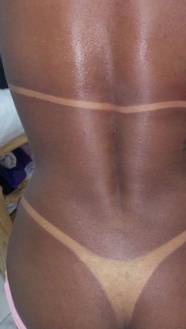 Oi a Camilinha chegou para você se deliciar nesse meu pinguelo grande avantajado seios durinhos marquinha de biquíne corpinho de academia sou super carinhosa cheirosa . Atendo em hotéis motéis localização perto ou a domicílio atendo pernoite  atendo a todos os públicos deixo mim chupar  atendo casais mulheres e homens coroas