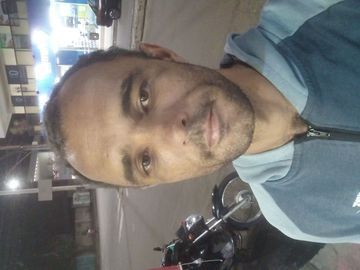 
Atendimento exclusivo pra solteiras e que morem na Serra(preferencia jacaraipe) dou atenção a um bom bate papo e a amisade.