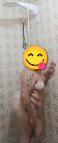 Não tenho local - atendo em motéis
Não sou nenhuma modelete, não tenho o corpo perfeito. Mas gosto muito dar e receber prazer. Sexo bom é aquele que todo mundo goza juntinho. 