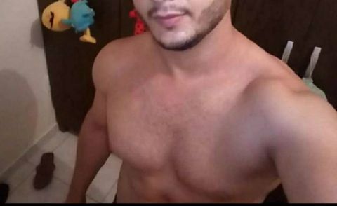 Olá meu nome é Kaio sou super educado discreto limpo e cheiroso não. uso drogas bebo socialmente acompanhe para cliente de alto nível e bom gosto bora marcar uma festa bem gostosa chama 🔥 SOU DE FORMOSA GO tem que pagar meu transporte anter vcs 