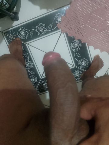 O homem romântico carinhoso atendo muito bem e me conhecer você não vai se arrepender eu atendo só mulheres 
