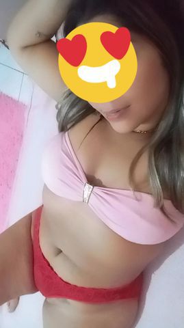 Nanda bucetuda  com local 😈🤤 284522