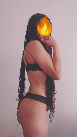 sou uma pequena diversão para seu dia caótico 🔥
- chamadas
- conteúdos personalizados 
- namoradinha
- fetiches (a combinar)

para saber mais me contate! estou a espera de vcs queridos 😙