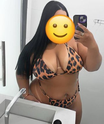 Sua massagista safada esta na cidade,  venha conhecer meus serviços! Trabalho com massagens eróticas e relaxante além de fazer ventosa. 
Envolvimento sem pressa é natural 
Oral babinho e vagina apertada 
Tenho local próximo ao centro 