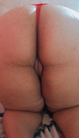 Venha gozar gostoso com essa gordinha garanto que não vai se arrepender 
 não faço anal