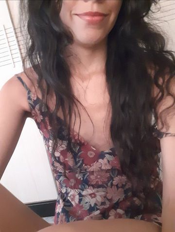 Faço atendimento de massagem nuru 
Atendo em motéis 