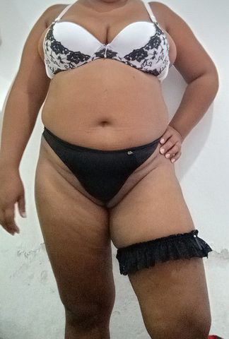 Promoção rapidinha 50 reais no meu local😈🔥

Me chamo Lara sou a morena dos seus sonhos🍓 tenho uma bunda empinada, seios volumosos, sou carinhosa, atenciosa e bem safadinha. Tenho uma boca quente e bem saliente venha se deliciar.

Sou estilo namoradinha 