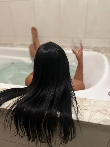 -Homens
-Mulheres
-Casal
Somente pra quem realmente deseja prazer e satisfação valores de aparte mais informações de extra ou fetiche ou anal é outro valor. Quarto com taxa