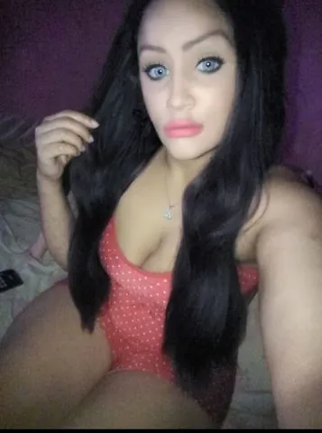 Faço estilo namoradinha sou bem carinhosa paciente amo da prazer e sentir atendimento 24 h vendo conteúdo, vídeo chamada partir de 6 reais 