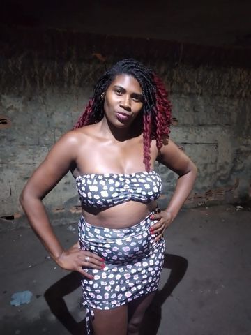 Morena Madura 37 anos,anal oral e vaginal sem pudor,linda perfumada para você que procura um sexo gostoso e intenso é com ela mesma! Se garante em te dar prazer como uma verdadeira mulher madura 