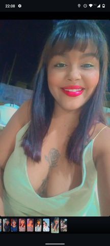 Morena ruiva carinhosa 