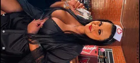 Monique dos prazeres  381846