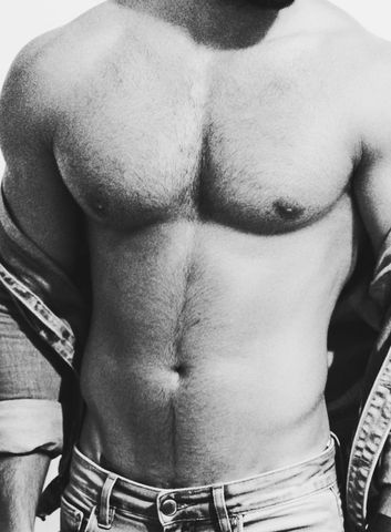 Acompanhante masculino  335574