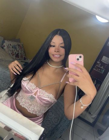 Aline santos 240446