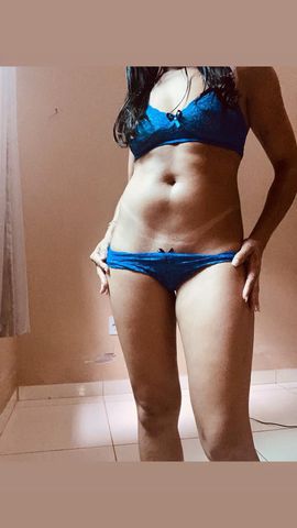 Olá, sou a Jade. Sua acompanhante igualzinha as fotos. Atendo no setor norte, local tranquilo, já tenho preservativo e toalha limpa pra banho. Sou uma mulher perfeita para homens de bom gosto e que amam discrição,
Vamos gozar bem gostoso juntos 🔥
Faço vídeo chamada, massagem, e vendo pack de fotos e vídeo, valor a consultar.
