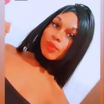 Ludmilla Garciia serviço completo Cuzinho apertadinho 359417