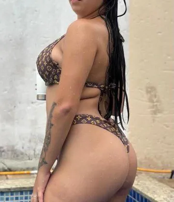 Oi meus amores sou uma acompanhante muito paciente e educada com meus clientes espero por todos vocês adoro fazer despedida de solteiro adoro fazer encontros empresariais vendo também conteúdos faço chamada de vídeo venha se divertir comigo..