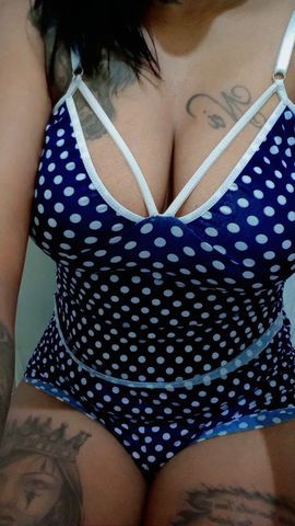 Disponível todos os dias, atendo com horário agendado, mim apresento como  Mya sou morena, 1.70 de altura,  simpática, carinhosa, educada, extrovertida , ofereço hum atendimento completinho estilo namoradinha,  caso queira podemos combinar o valor dependendo do q vc propõe, tenho hum oral diferenciado, sem pressa , aceito mim chupar também,  meu local e tranquilo, simplisinho mais organizado, confortável e discreto com garagem atendo sozinha, sou tranquila, se esse for o perfil que vc procura mim chame pra mais informações e ver a tabelinha de preços no whatsapp 