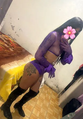 Amo fazer sexo e me exibir adoro um sexo bem gostoso faço sexo e oral sem camisinha 