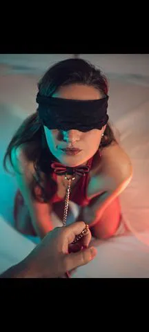 Meu atendimento não é apenas sobre prazer sexual, podemos realizar seus fetiches e posso lhe proporcionar bem estar físico e emocional através de uma experiência única, onde iremos explorar e aproveitar juntos a companhia um do outro.
Posso realizar seus fetiches entre em contato comigo!

Também atendo casais, consulte mais informações