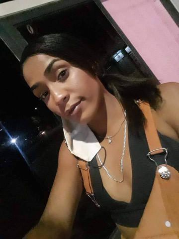 mulheres Guarujá - SP morena 24 anos Ola meus amores sou uma linda acompanhante nova na cidade venham me conhece melhor  qualquer dúvida chama no Whatsapp beijo 
