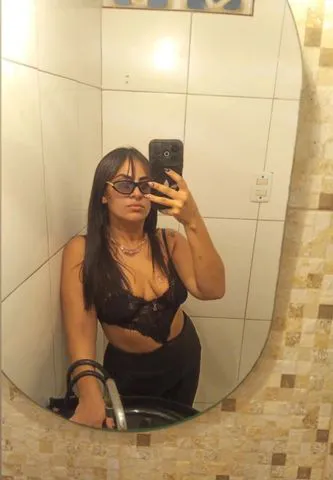 Sou nova na cidade, e trouxe muitas novidades sexuais comigo, para te entregar uma experiência sexual única 
