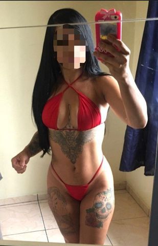 Sou uma acompanhante estilo mignon com 1,55cm de altura,com piercing nos seios e corpo tatuado.

- faço anal
-beijo na boca
- oral sem preservativo
- garganta profunda
- pompoarismo