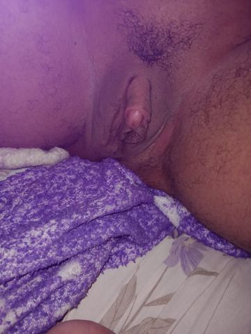 Olá sou homem trans tenho grelao me chama p mais detalhes 